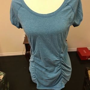 Zella t-shirt with ruching blue- size large
